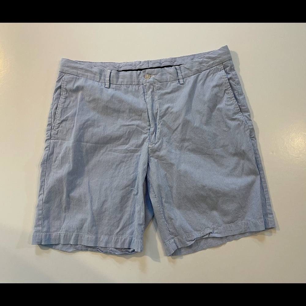 Peter Millar Crown Sport Mens Golf Shorts Size 36 Blue White Striped